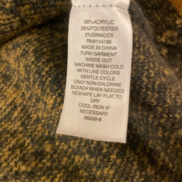 Women’s A.N.A - Size Small -chunky sweater yellow & gray large plaid - Picture 5 of 6